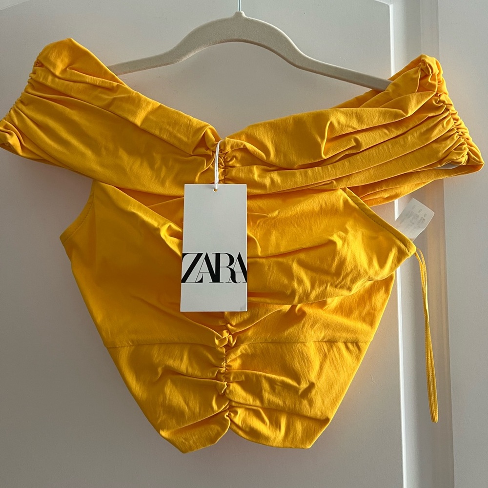 Yellow cute crop top